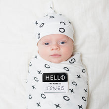 Load image into Gallery viewer, Lulujo Hello World Blanket and Knotted Hat - XO