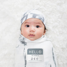Load image into Gallery viewer, Lulujo Hello World Blanket and Knotted Hat - Marble